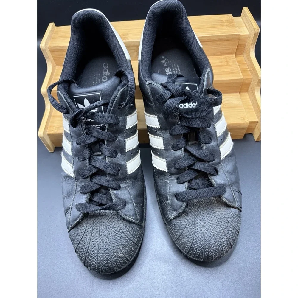 Adidas Men's Originals Superstar Running Shoes Sneakers/Size 11.5